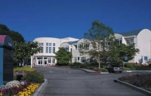 Sutter Maternity and Surgery Center Exterior
