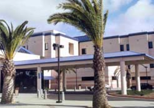 Watsonville Community Hospital Exterior